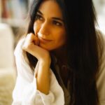 Emmanuelle Chriqui Instagram - Throwing it back to 2019, one of my favorite photo shoots with friend and director extraordinaire @jasonensler1 I feel so blessed to have worked with such incredibly talented and amazing humans. Wishing you all a beautiful weekend ahead. Take time for yourself and tune out the noise. Sending love.. #HappyFriday #shabbatshalom❤️