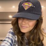 Emmanuelle Chriqui Instagram - Today marks the last day of filming the series @cwsupermanandlois What a wild ride these last 4 years have been. We have weathered so much from COVID to Strikes and everything in between. We truly became a family. The cast and crew of this show are what dreams are made of. I am endlessly grateful for this exceptional journey. Thank you to our incredible showrunners and writers for giving us all something to chew on. I love you all so much and will carry you in my heart always. Special shout out to our fans that have supported us and cheered us on from the beginning. I think this final season will knock your socks off! That’s a wrap 🙏🏽❤️