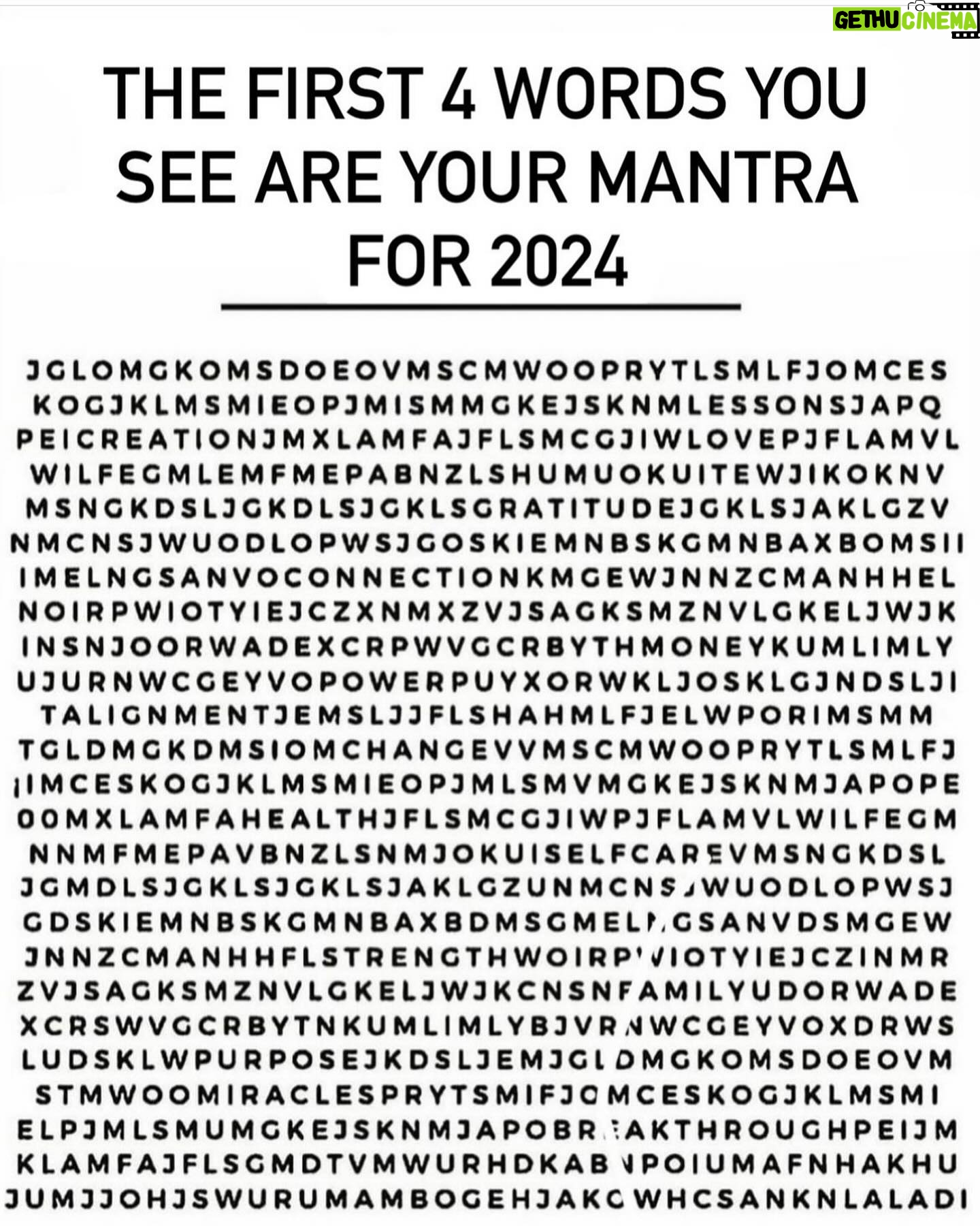 Emmanuelle Chriqui Instagram - Miracles, connection, breakthroughs and gratitude are the first 4 words I saw.. carrying this into my new year.. What are yours??
