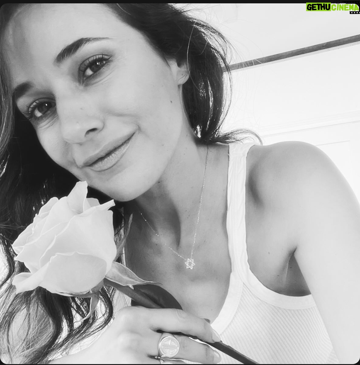 Emmanuelle Chriqui Instagram - Tomorrow is the last day to win my absolute favorite @brookerayn Star of David necklace.. just tag who brings love and light into your world and why and a winner will be chosen! 💕