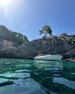 Emmanuelle Chriqui Instagram - Ahhhh #ff to 5 magical days in Dubrovnik, Croatia.. this place has been on my bucket list forever and it did not disappoint!! Walking around the old town and getting lost in the alley ways finding the perfect place to eat ( everywhere was amazing and hands down best seafood pasta I have ever had!! ) Every view was stunning and swimming in the Adriatic Sea was heavenly.. we took a boat ride and visited the islands and swam in the green cave. We had the best skipper- Tom who took us to see places and swim in the most gorgeous unpopulated coves, and visited the most charming town of Lopud.. I look so forward to discovering the rest of Croatia because there is so much more splendor to see! Traveling with my love @samtrammellofficial was a dream as always…  Wishing you an amazing weekend ahead. #HappyFriday and #ShabbatShalom❤️ 📸 @samtrammellofficial