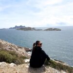 Emmanuelle Cureau Instagram – Cher 2024 , 
Je vais être très honnête avec toi , 
Je ne sais pas encore où on va 
Je fais partie de ces personnes qui se sentent dépasser par leur flow de pensées , de rêves et de projets . 
Il est souvent difficile de faire des choix , de renoncer ou d apprendre à se contenter quand on déborde d’envies et de passion pour la vie . 

Je te promets en tout cas de faire de mon mieux pour t’honorer, te remplir d’amour , de joie , de partage , de sourire et de bienveillance. 

Sache que quoi qu’il arrive j’ai foi en toi … 🫶🏽💫🤍 🪐