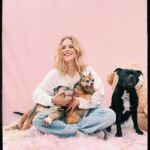 Emy LTR Instagram - Dogleesi Mother of dogs 🐾 👩🏻‍🦳 Qui veut des nouveaux produits du bonheur Kreapie?