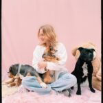 Emy LTR Instagram - Dogleesi Mother of dogs 🐾 👩🏻‍🦳 Qui veut des nouveaux produits du bonheur Kreapie?