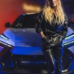 Emy LTR Instagram – Hello toi ! Oui, toi derrière ton écran ! 
Tu n’aurais pas vu passer quelques stories sur un défi fou que m’a lancé @toyotafrance pour la sortie du nouveau Toyota C-HR ? 
Prépare-toi, car ce sont 6 semaines d’audace que tu t’apprêtes à regarder 😉

Et pour toi, quelle forme prendrait cette audace ?

Collaboration commerciale.

#ToyotaCHR #CHR

Pour les trajets courts, privilégiez la marche ou le vélo
Pensez à covoiturer
Au quotidien, prenez les transports en commun.
#SeDéplacerMoinsPolluer