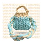 Emy LTR Instagram - Voici les deux premiers modèles des sacs Kréapie !! J’ai l’honneur de vous présenter le Loulou et le Granité💞 Deux sacs qui sentent l’été et que je confectionne avec mes petites mains ✨ Il y aura un tout rikiki stock, 5 sacs par coloris !!! Ça se passe VENDREDI À 17H sur kreapie.com 🫶 Quel est ton modèle préféré ?