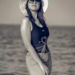 Emy Talaat Zakaria Instagram - 🐬 Be a lover to yourself only🐬 #emytalaatzakaria #ايمى_طلعت_زكريا