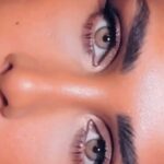 Enjy Kiwan Instagram - ‎لا أرَاك ولكنِّي ألقاك، فرؤية العَين رؤية، ورؤية القلب لقاء.
