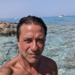 Enrique Arce Instagram - Un año más en nuestra historia de amor !! y van 21!! hasta pronto, Formentera!