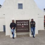 Enrique Arce Instagram - Final del viaje de 11 dias con @alf.pt a través de California. Última parada... SAN FRANCISCO para ver a mi amigo de la infancia en los Maristas @j.carmena y a la genial banda de rock @santeroylosmuchachos. Valencianos al poder!!! Una maravilla de ciudad y no menos impactante la isla de Alcatraz y su historia. Hoy, de vuelta a LA, solo en el coche. Palizaca!!! End of my road trip with @alf.pt through California. Last stop... SAN FRAN, To visit my childhood friend @j.carmena and the great rock band @santeroylosmuchachos. Valencian power!!! A wonderful city and equally breathtaking the rock: Alcatraz. Today back to LA driving alone. Exhausted!!!! #loveland #drivingusa #californiadreaming #thestreetsofsanfrancisco #gratitude