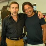Enrique Arce Instagram - Hoy rodamos en el precioso 'pueblo español' de Mallorca con un actor que empieza en esto, pero que creo que tiene madera y no lo hace mal y me da que va a trabajar con cierta regularidad: Antonio de la Torre. Yo trataré de enseñarle todo lo que pueda! Día infernal de calor en Mallorca que sólo compensa el volver a currar con colegas y en un sitio tan precioso y magico como este...