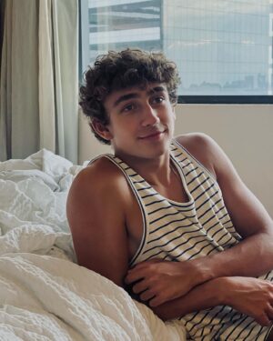 Enzo Krieger Instagram - 🛏️🥱