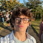 Enzo Krieger Instagram - Dia de despedida😭😭 Foi uma jornada muito gratificante, de verdade, fico muito feliz com a finalização desse projeto, e de poder dividir com todos vocês. Luigi foi um presente na minha vida, assim como todo time que conheci no processo❤️ Todo meu carinho nesse projeto, espero que tenham gostado😘😘