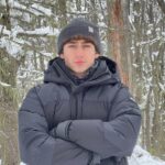 Enzo Krieger Instagram - Eu acho esse cenário mt lindo, de vdd❄️🌲