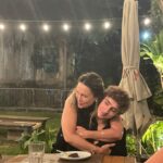 Enzo Krieger Instagram - Dia dela hoje❤️ Passando pra deixar aq os parabéns pra ela Mãe, quero te desejar tudo de bom hoje e sempre, e que saiba que sempre estarei aqui pra você. Muito obrigado por tudo até hoje, te amo demais❤️ Curte muito seus 26😁🤪 Feliz aniversário, bjao😘😘