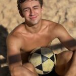 Enzo Krieger Instagram – Manhãs boas😁😁