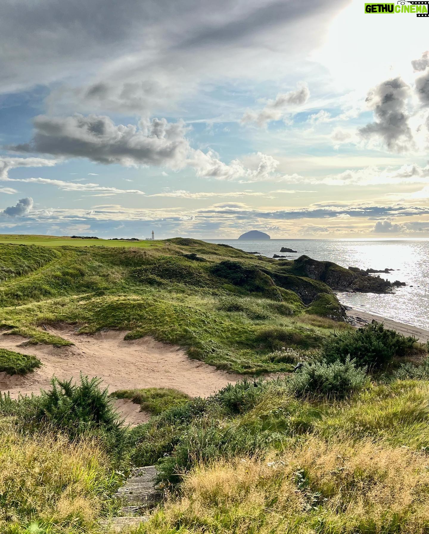 Eric Trump Instagram - Love you @TrumpTurnberry! Can’t wait to get back soon! 🏴🏴