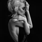 Erika Gertseg Instagram - Nem a szavak, a tettek számítanak 🖤 Photo @photographer_uzhorod_ukraine MUA @karinajemelyjanova #erikaherceg #xfaktor #xfaktorhu