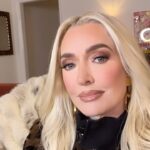 Erika Jayne Instagram - I cannot wait to see you in Vegas this upcoming week! 💗 #BetItAllOnBlonde is back December 1. Get your tickets now #linkinbio 🎲 @livenation @hoblasvegas