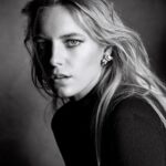Erika Linder Instagram – @numeromagazine 📸 @victordemarchelier @paulsinclaire @hairbyorlandopita @rieomoto