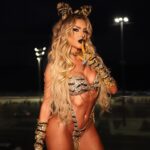Erika Schneider Instagram - Oi 🐯 Dando início a maratona de ensaios técnicos do carnaval! 🥳 @gresuportodapedra