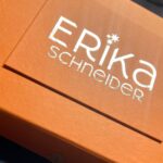 Erika Schneider Instagram - Saiu a data do lançamento da minha marca de beleza @byerikaschneider anotem aí Dia 01/02 teremos um produto novo da linha UGLOW! ⭐️ Tudo feito com muito carinho pra vocês!