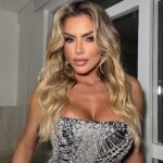 Erika Schneider Instagram - Essencial mesmo é ser feliz! ⭐️ Produção para aniversário de um grande amigo em Goiânia! ✨ Dress incrível da musa @fernandabaiaooficial Gostaram?