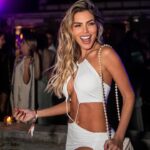 Erika Schneider Instagram - That’s the vibe! 🥳🇧🇷✨ @hedkandipunta @felipegaieski @fernandabaiaooficial