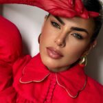 Erika Schneider Instagram – #SPFW desfile Renato Buzzo 
 Eu amei essa produção e vcs? Quase um 🍓

Styling @emersonavli 
Makeup @taticoelhomakeup 
Filmaker @vitaoteaser