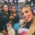 Erika Schneider Instagram - Um pouco do que rolou nos stories pra vcs no feed! Teve de tudo um pouco: Aula de tiro, karaokê, muita resenha.. Mas o principal: mta Risada e felicidade! 🤍