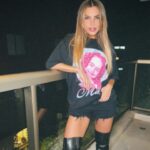 Erika Schneider Instagram - Um pouco do que rolou nos stories pra vcs no feed! Teve de tudo um pouco: Aula de tiro, karaokê, muita resenha.. Mas o principal: mta Risada e felicidade! 🤍