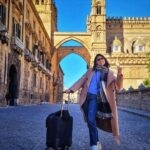 Erika Toa Russo Instagram – Un weekend a Palermo, Sicilia🍋
Puntos icónicos que puedes vistar en 2 días!
.
Yo estuve en un viaje flash con la family asi q les comparto lo que visité #Tips #Toatip 🧳😎
.
.
#Toa #touristsoul #Palermo #sicilia #Italia #travelreel #ttavelvlog #minivlog #instareel #TravelToa