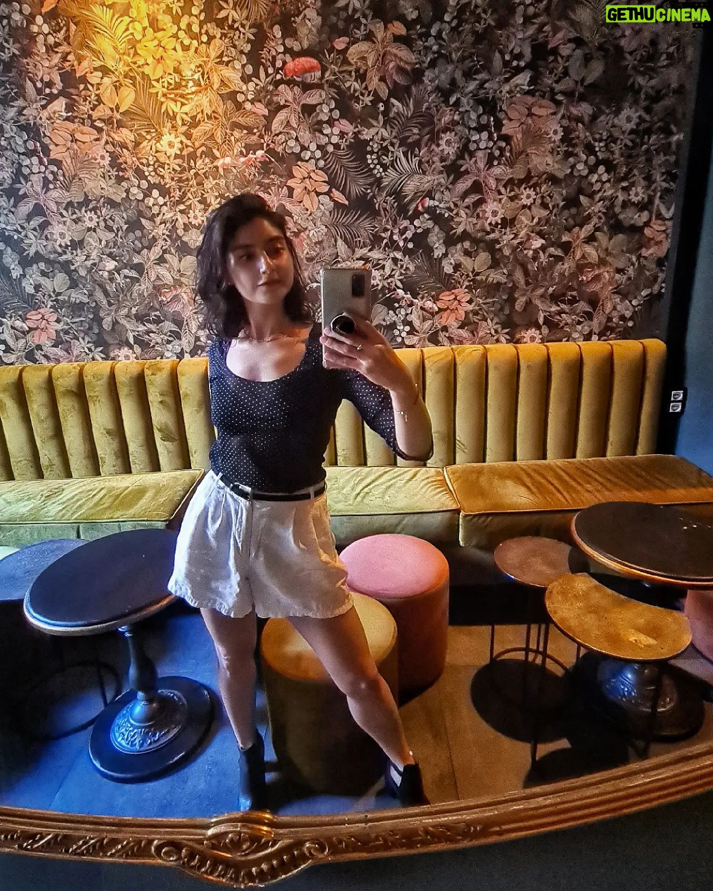 Erika Toa Russo Instagram - Friday Cocktail "night"🍹 Happy weekend💋 . Aprovechando que las noches de verano parecen tardes! Feliz finde a todos🥳🤟 . . . #Toa #lifestyle #cocktails #lightdinner #aperitivo #foodie #ToaFoodTips #NodoRoma #Roma #summer2023