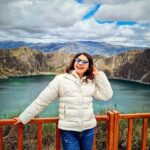 Erika Toa Russo Instagram - Holidays 2023⛄️ #photodumb de los últimos dias turisteando por Ecuador🥰 . ¿Ya está listos para la Navidad? Cuéntame! . . #TOA #touristlife #instapic #parami #Quilotoa #Cotopaxi #andino #Ecuador #colours #papas #toafoodie #Christmas2923 #fall2023 #festivita2023