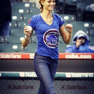 Erin Heatherton Instagram - LETS GO @CUBS #gocubsgo 😝🤘🏼💙⚾️