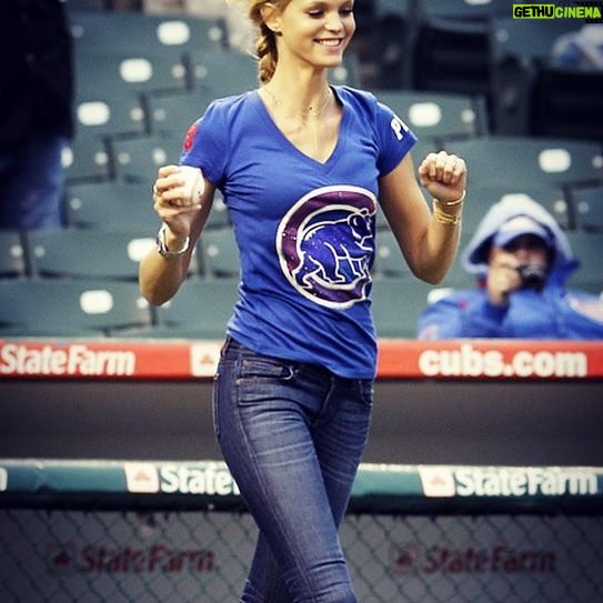 Erin Heatherton - 12K Likes - LETS GO @CUBS #gocubsgo 😝🤘🏼💙⚾️