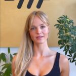Erin Heatherton Instagram - So excited to be partnering with @gotrchicago ! Girls on the Run serves thousands of girls in Chicago. Their after school programs inspire all girls to build confidence, kindness, and decision making skills. These programs instill valuable life skills including the important connection between physical and emotional health. Join me in class on 9/24 as we support this incredible organization! Link in bio to donate and book your spot. 🙌🏼