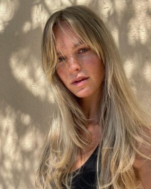 Erin Heatherton Instagram - Love my haircut @giadoeshair ! TY you so much 🥰🙏🏼 As always, love to you @lovestacydouvlis for the best color. So grateful!