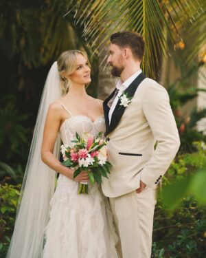 Erin Heatherton Instagram - Erin and Karol forever and ever 100 years 💗 Happy anniversary @karolkocemba 💋