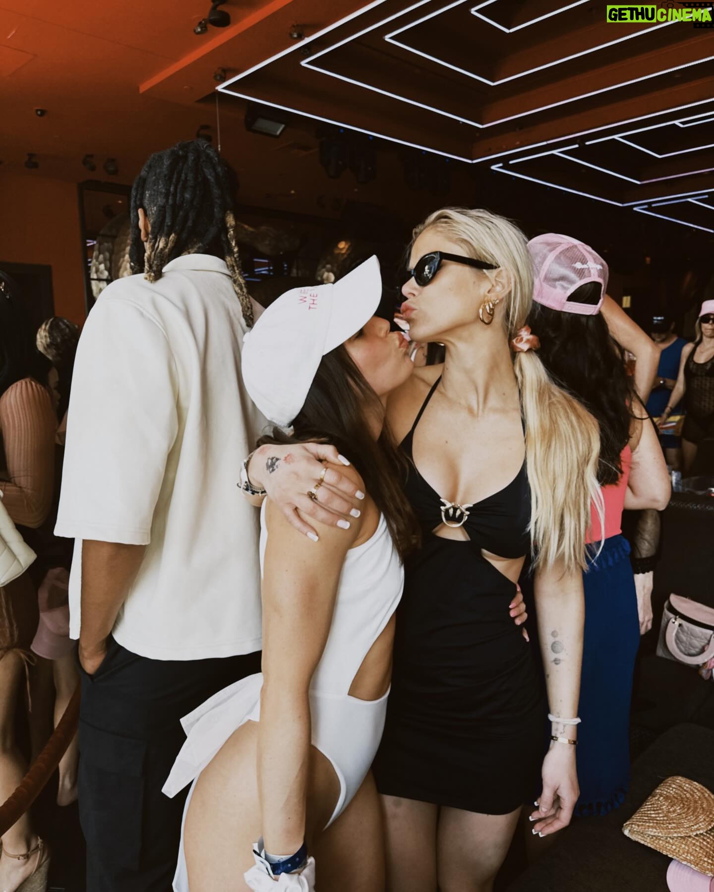 Erin Moriarty Instagram - a poker face feigning chill followed by being spoiled by @diplo at @xslasvegas and have since been LOSING MY MIND over this place and the giddiness brought on by celebrating my love, best friend, and liferaft, @meganlera. my girl is getting married and I HAVE ZERO CHILL. we love you @wynnlasvegas @wynnnightlife #onlyatwynn