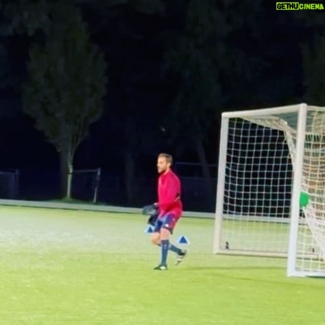 Erkan Kolçak Köstendil Instagram - Het is een eer om hier te zijn @afcajax Bedankt, geweldige Aanvoerder @attilayildirim9