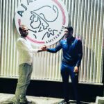 Erkan Kolçak Köstendil Instagram – Het is een eer om hier te zijn @afcajax Bedankt, geweldige Aanvoerder @attilayildirim9