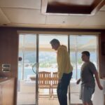 Erkan Petekkaya Instagram - İkinci kaptanıma sevgiler.Yetişiyor.Bana dünyayı gezdiricek. @ardaa_3548 @filmegeloffical