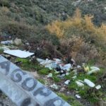 Erkan Petekkaya Instagram – bunu yapan doğa haini ama #bunuyapanvatanhaini buralar bizim velinimetimiz hale bakın bunu yapan bizim insanımız. düşman içimizde Aydin-Cine Mugla Otoyolu