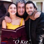 Erkan Petekkaya Instagram - #OKız set çekimlerinde muhteşem üçlü var. Mutluluğun resmini çizemem ama fotoğrafını gösterebilirim❤️ #OKız #KanalD @kanald @erkanpetekkaya @dilindoger @cengizorhonlu