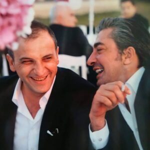 Erkan Petekkaya Instagram - Dost @bulentmint. Gül gül .konuş konuş .bitiremedik bu dünyanın handikaplarını