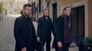 Erkan Petekkaya Instagram - Sevgiler selamlar, @kirmizioda.dizi @tv8  #kadınaşiddetehayır