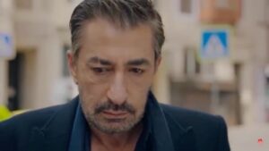 Erkan Petekkaya Instagram - Sevgiler selamlar, @tv8 @kirmizioda.dizi  #ahmetkaya. @movier  @alihoneyer @benalce
