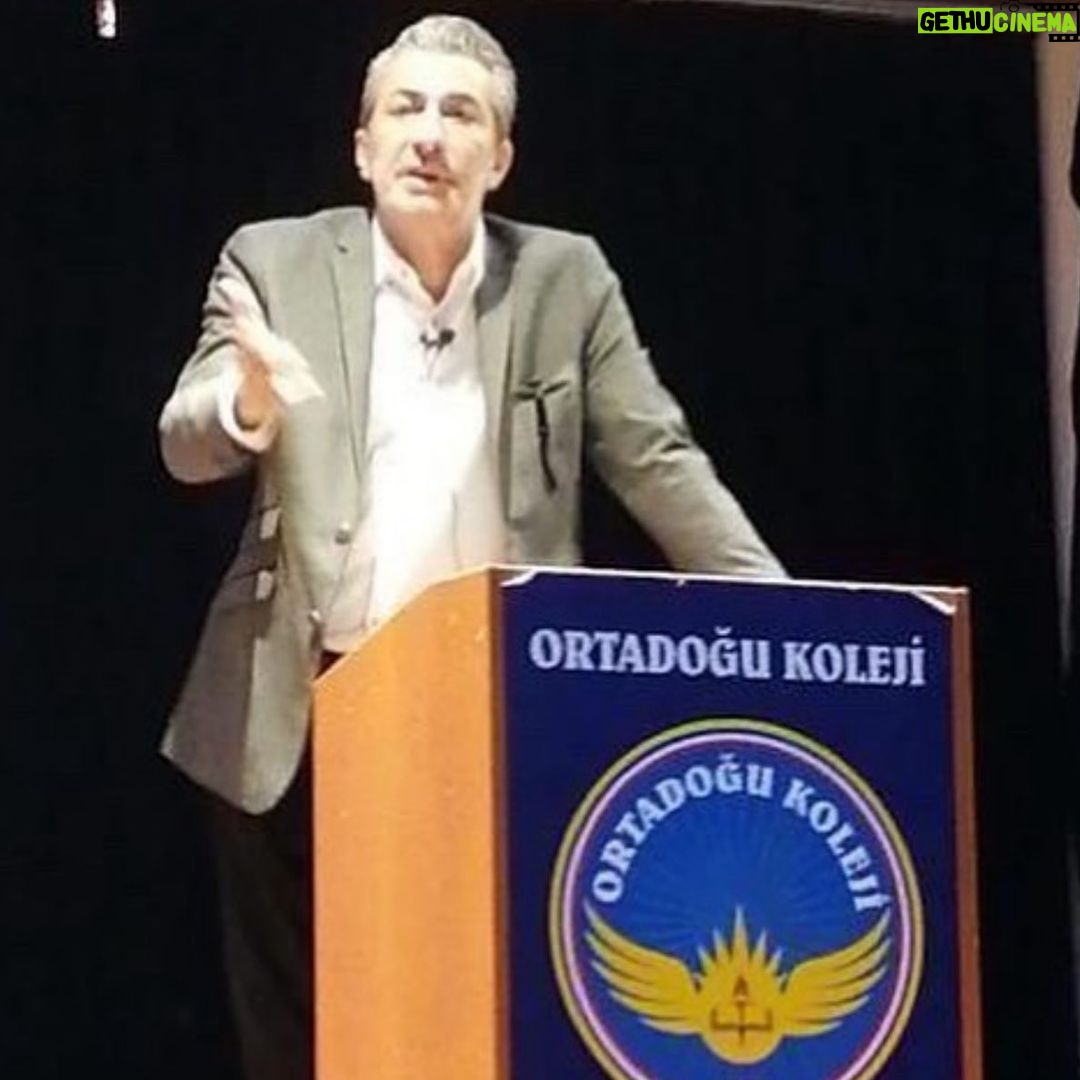 Erkan Petekkaya Instagram - Sevgi ve selamlarımla