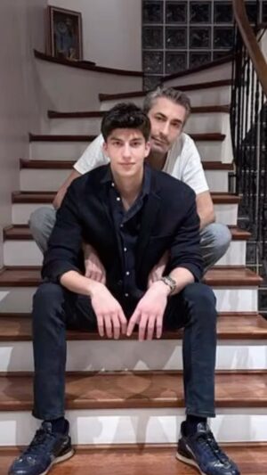 Erkan Petekkaya Instagram - Canım oglum 🙏🧿 @canopetekkaya Sevgiler selamlar iyi akşamlar dilerim hepimize 🙏🙏🙏